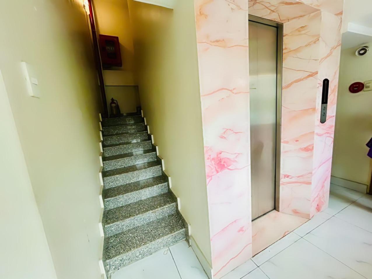 הו צ'י מין סיטי Ngoi Sao Nho Hotel מראה חיצוני תמונה